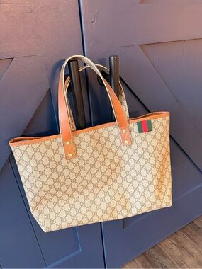 Gucci Gg Supreme Sherry Line Tote Beige Monogram Tote